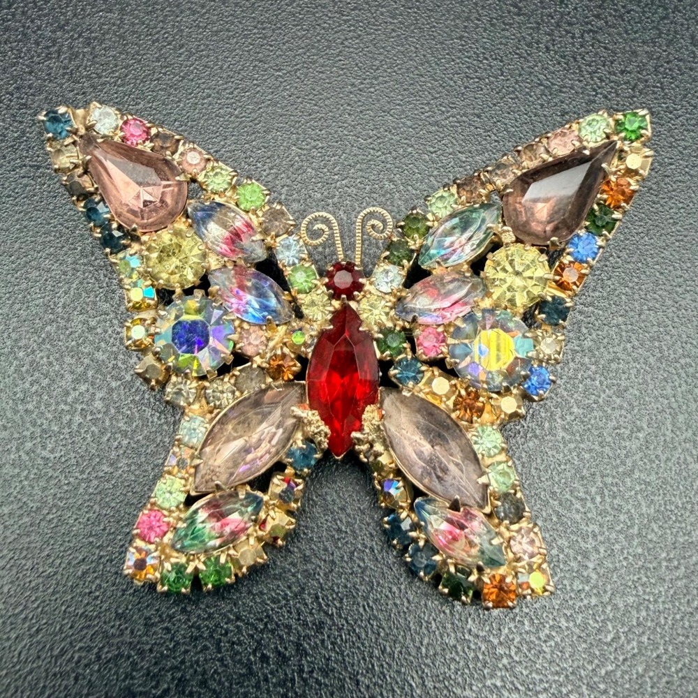 Weiss Butterfly Brooch Multicolor Givré Iris Glass Rhinestone Signed 1950s